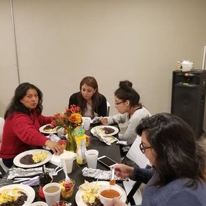 Meet your Posher, Beatriz